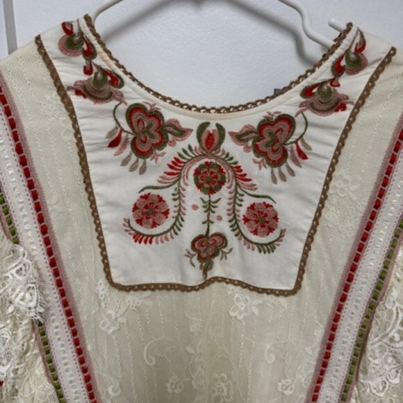 Anthropologie Blink London Embroidered Lace Top - Picture 1 of 3